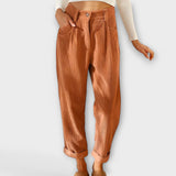 Pantalón de pana moderno