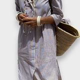 Elegante vestido camisero de rayas