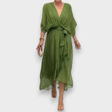 Vestido de gasa con escote en V