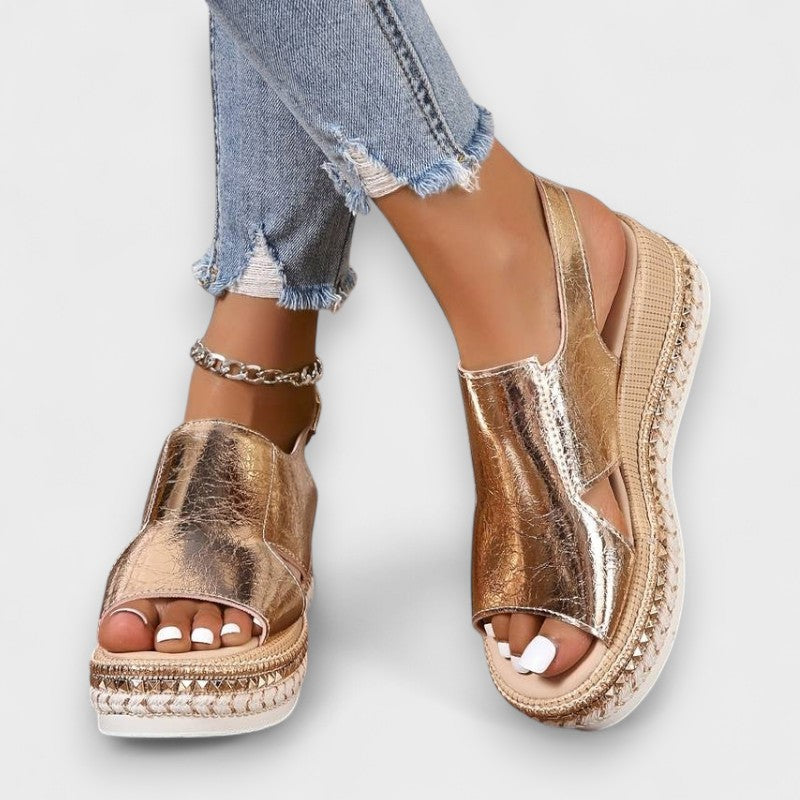 Sandalias Elegantes y Clásicas de Verano